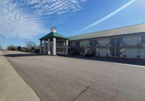 Motel 6 Branson West, MO - Silver Dollar City